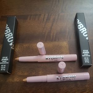 SET OF KYLIE  BROW HIGHLIGHTER